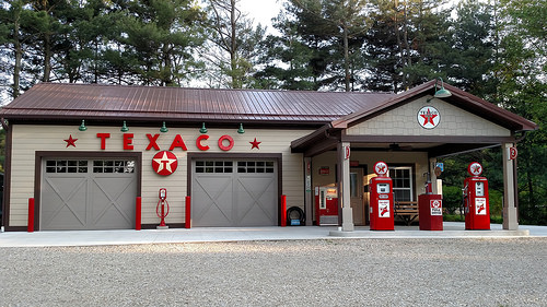 Garry’s Garage | Center Grove