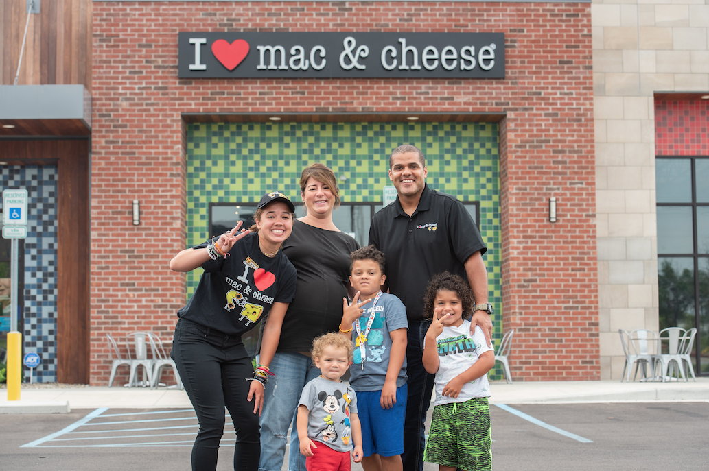 I Heart Mac & Cheese